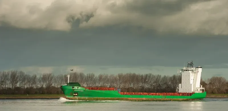ELBTRADER Container Ship IMO 9388534 photo 3