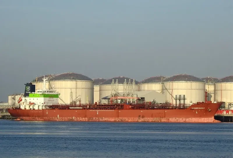 CHEM EAGLE Tanker IMO 9388704 photo 3