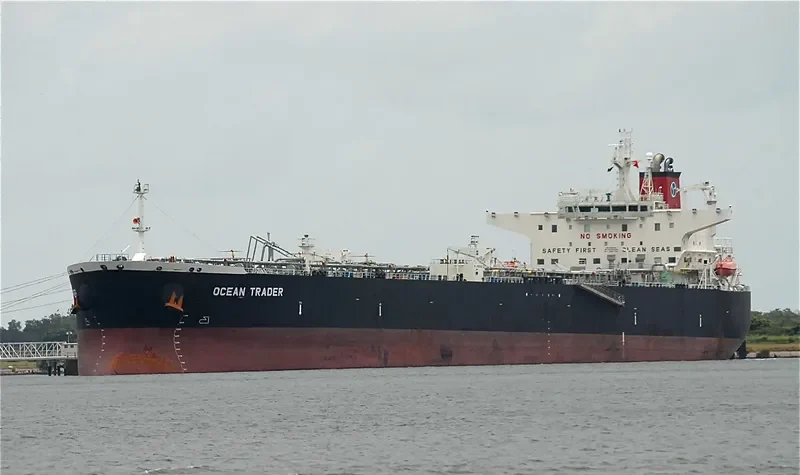 OCEAN TRADER Tanker IMO 9388754 photo 2