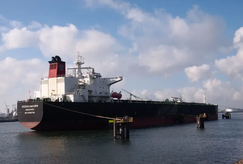 WELLINGTON Tanker IMO 9388780 photo 9
