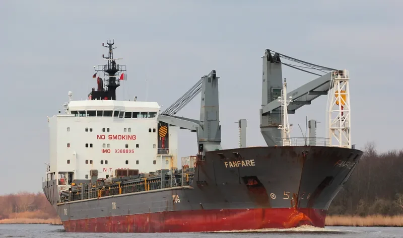 LOUISE AUERBACH General Cargo IMO 9388895 photo 2