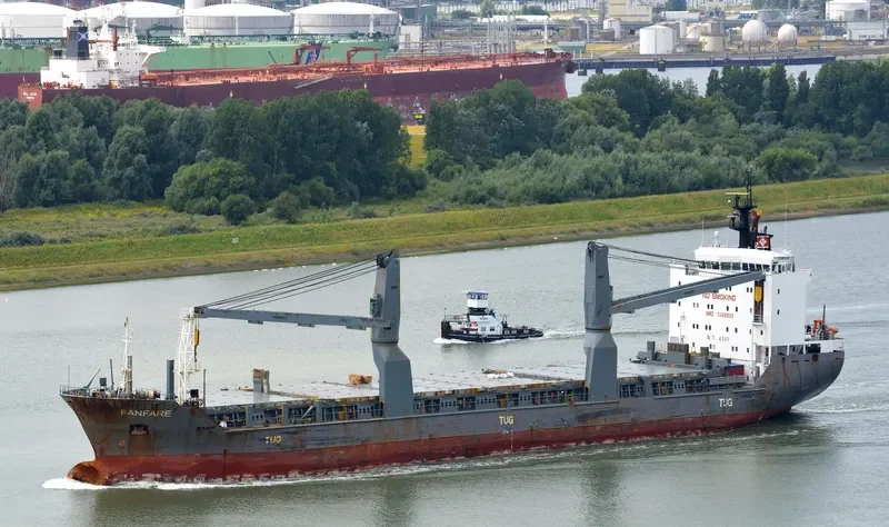 LOUISE AUERBACH General Cargo IMO 9388895 photo 9