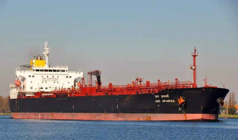 JAG APARNA Tanker IMO 9388936 photo 9