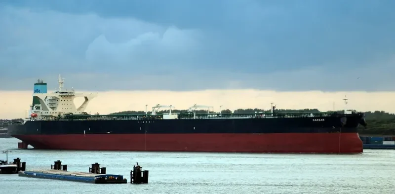 CAESAR Tanker IMO 9389265 photo 3