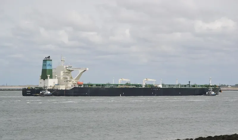 CAESAR Tanker IMO 9389265 photo 6