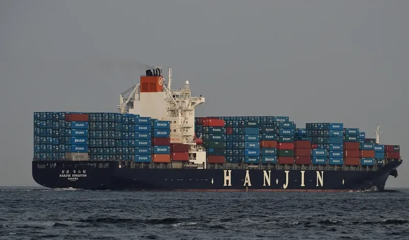ZIM CHINA Container Ship IMO 9389382 photo 5