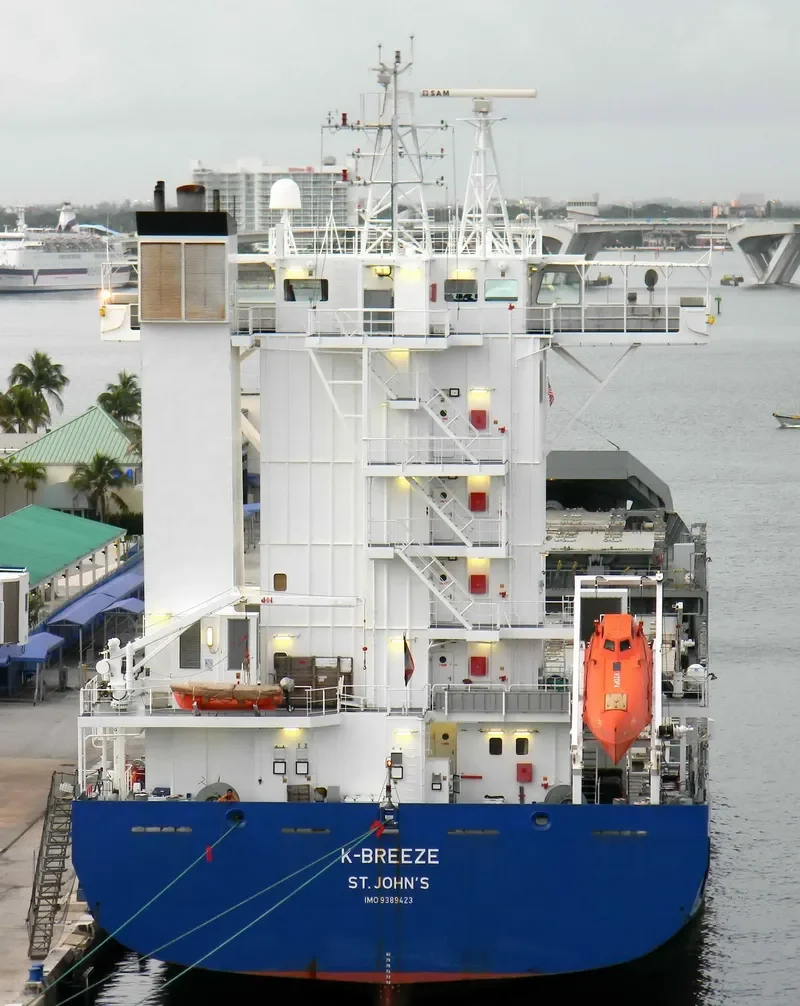K BREEZE Container Ship IMO 9389423 photo 9