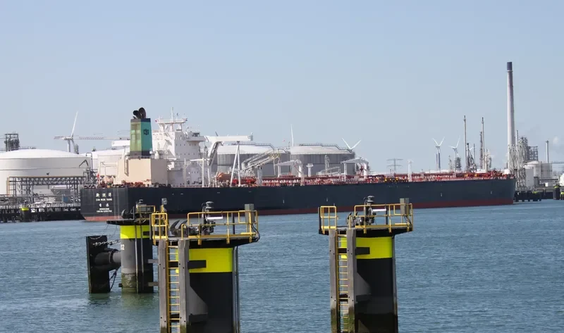 XIN RUN YANG Tanker IMO 9389760 photo 5