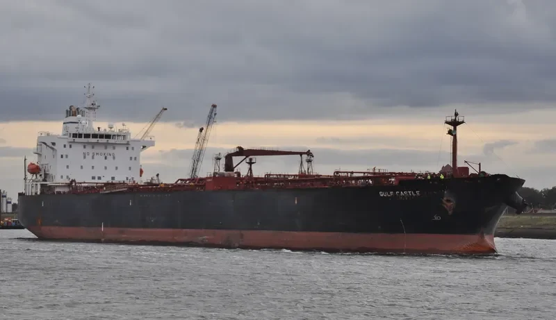 GULF CASTLE Tanker IMO 9389837 photo 4