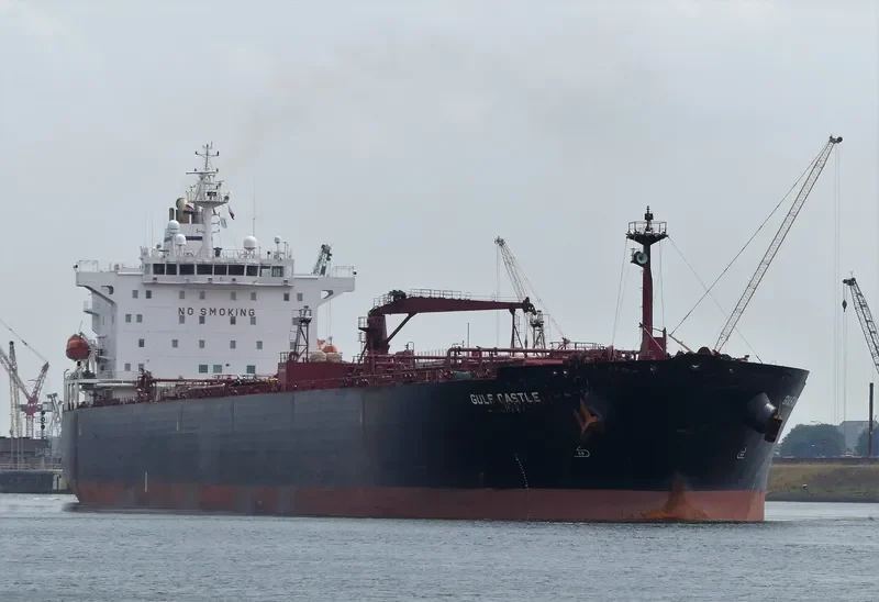 GULF CASTLE Tanker IMO 9389837 photo 7
