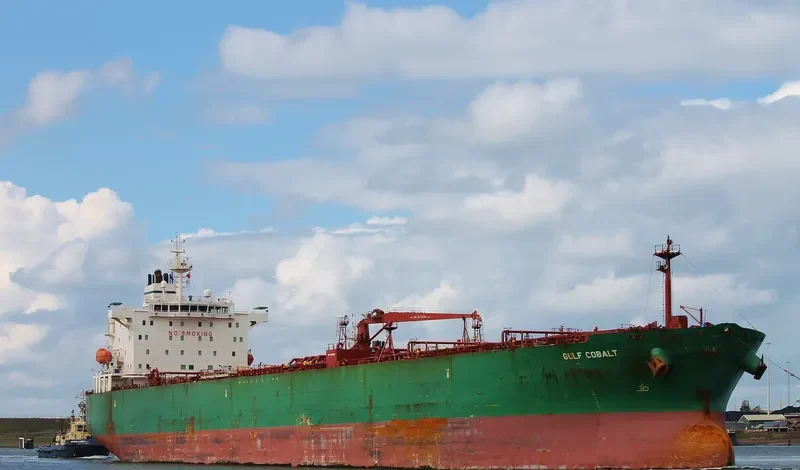 LEON APOLLON Tanker IMO 9389849 photo 8