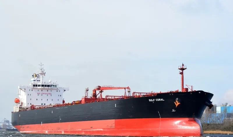 GULF CORAL Tanker IMO 9389851 photo 10