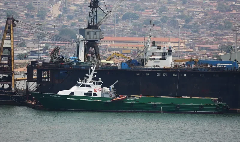 BOURBON BORA General Cargo IMO 9389904 photo 4