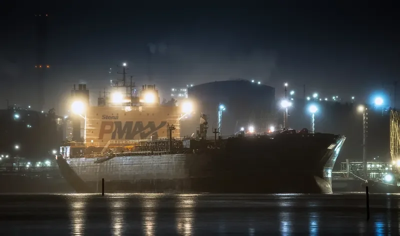 STENA POLARIS Tanker IMO 9390032 photo 6