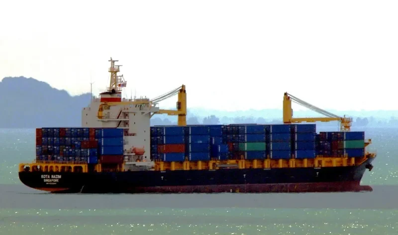 KOTA NAZIM Container Ship IMO 9390240 photo 5