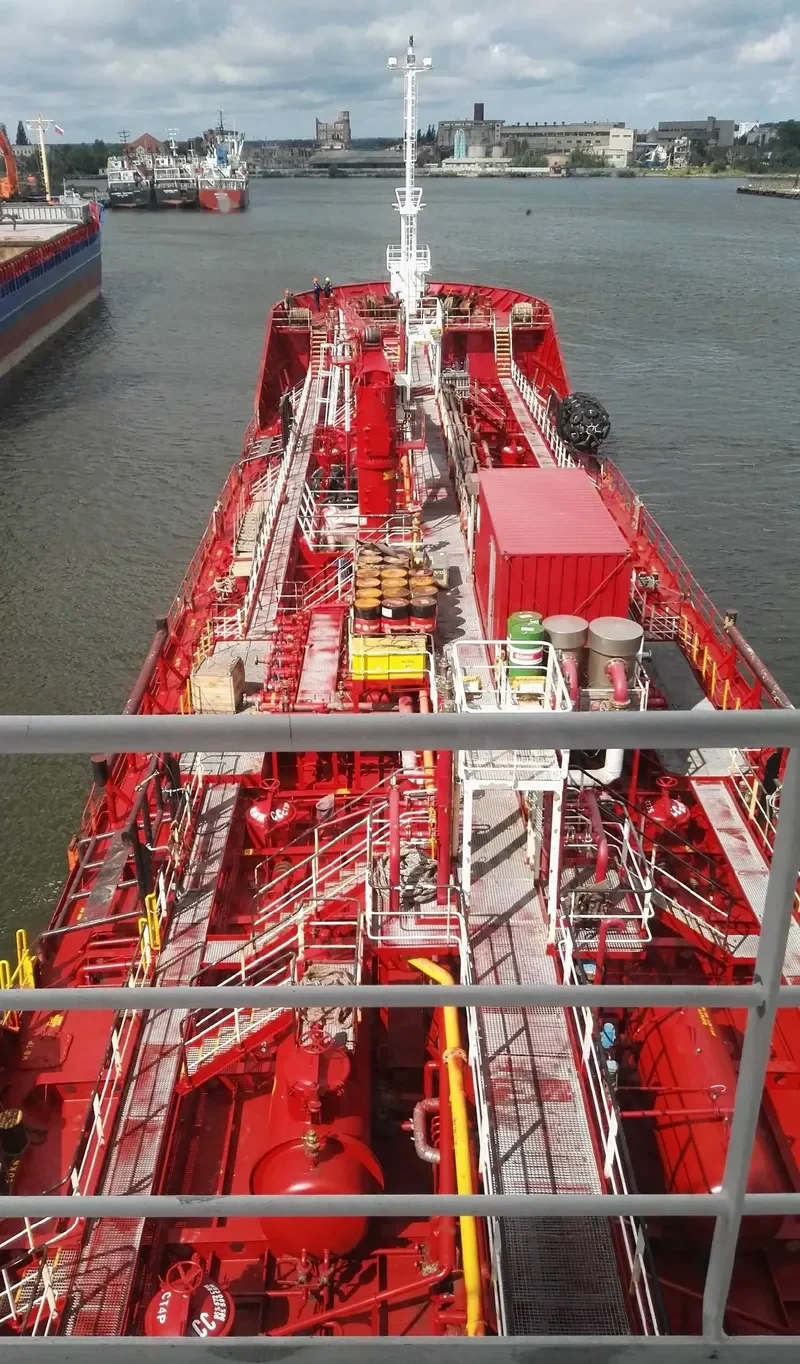 RN MAGELLAN Tanker IMO 9390317 photo 2