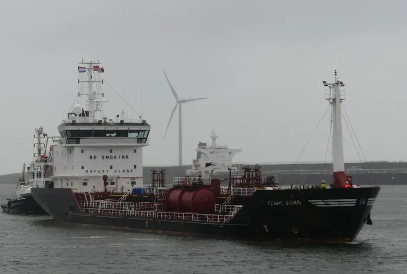 FENNO SWAN Tanker IMO 9390331 photo 4