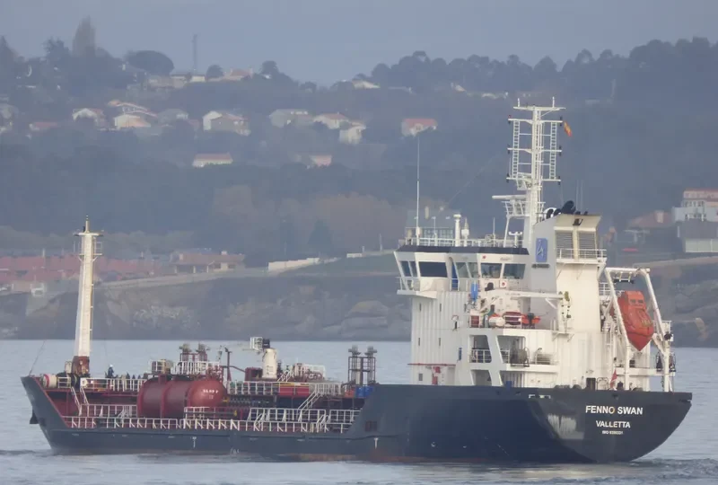 FENNO SWAN Tanker IMO 9390331 photo 5