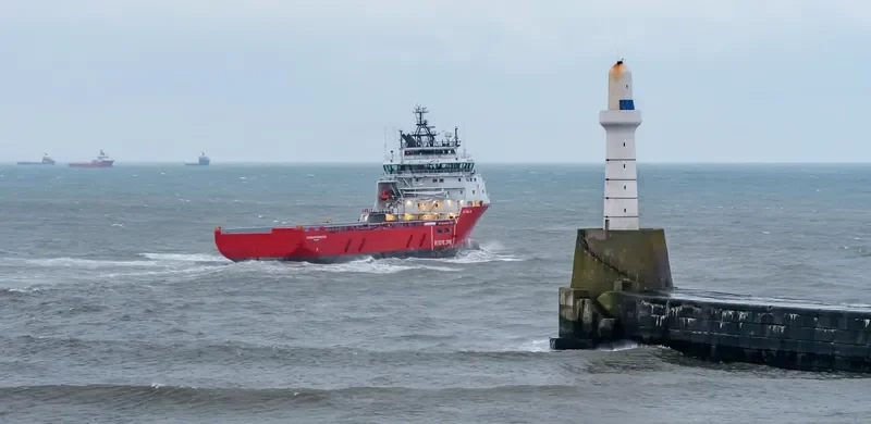 STANDARD PRINCESS Offshore Vessel IMO 9390549 photo 2