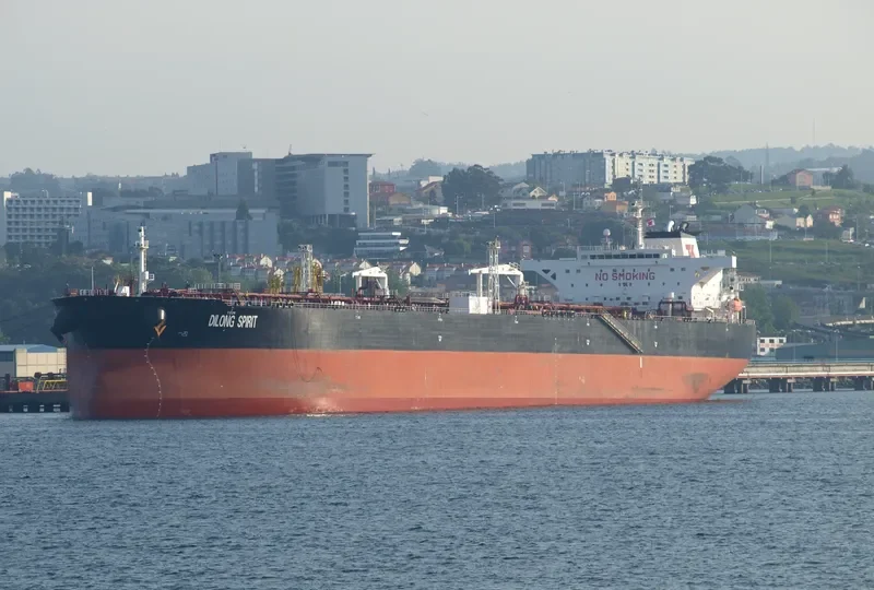 DILONG SPIRIT Tanker IMO 9390628 photo 4