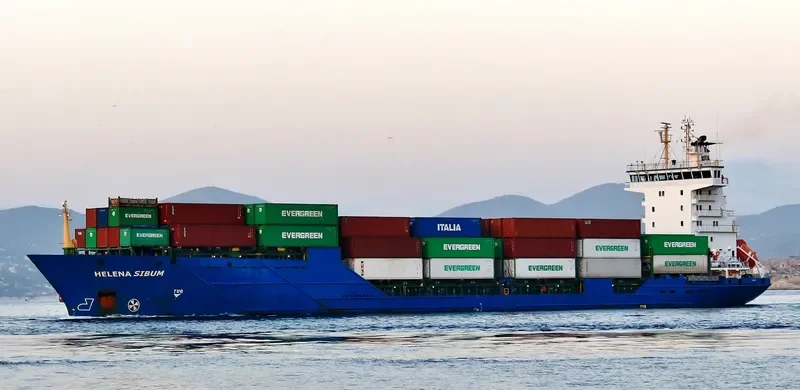 LUCY BORCHARD Container Ship IMO 9390824 photo 9