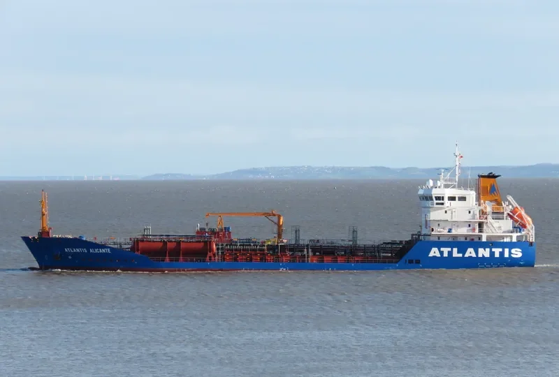 ATLANTIS ALICANTE Tanker IMO 9390874 photo 3