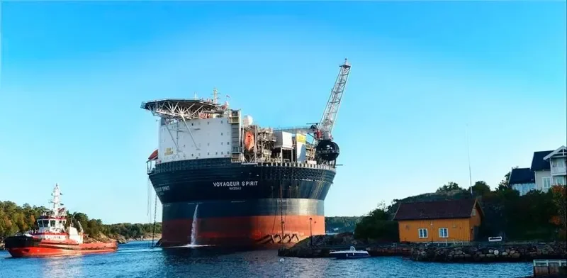 VOYAGEUR SPIRIT Tanker IMO 9390977 photo 4