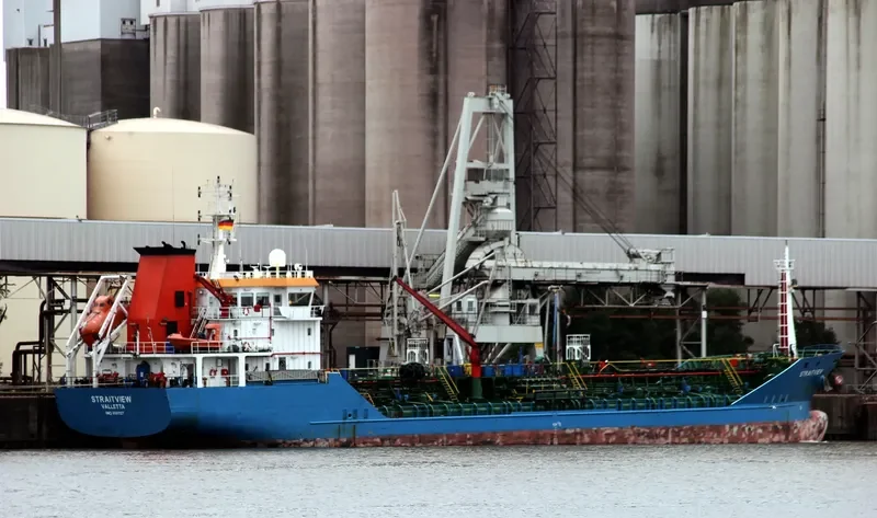 STRAITVIEW Tanker IMO 9391127 photo 9