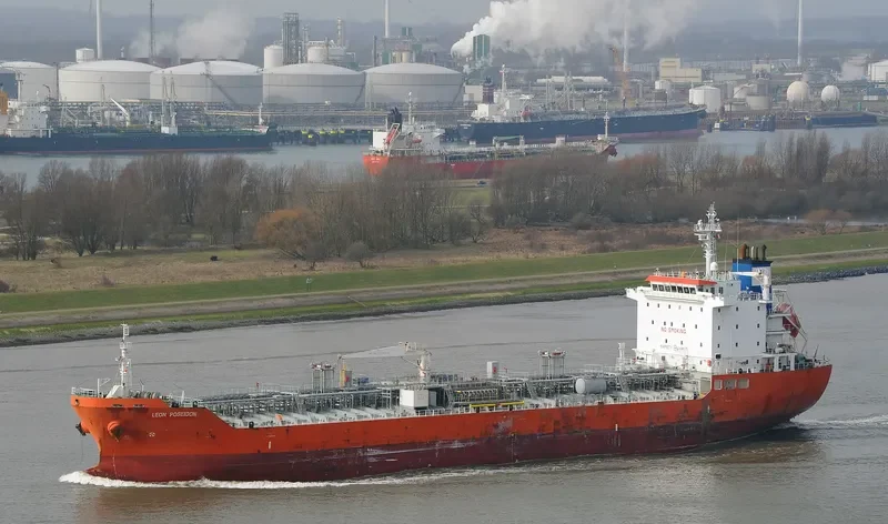 NIPAYIA Tanker IMO 9391165 photo 3