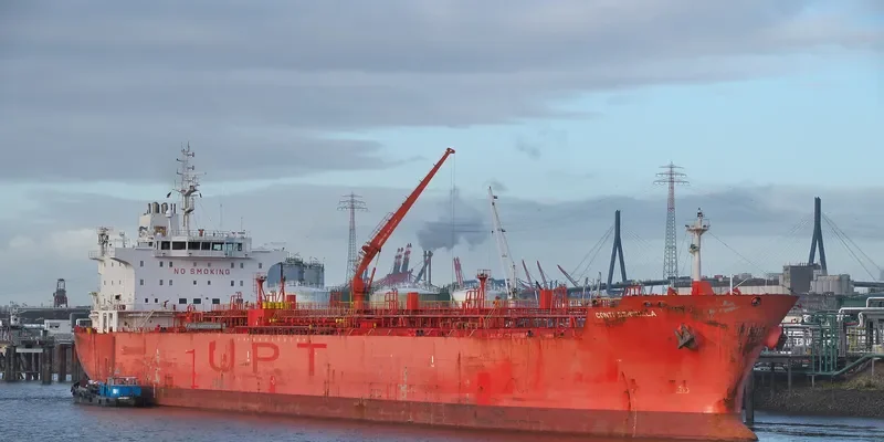 CONTI BENGUELA Tanker IMO 9391373 photo 7