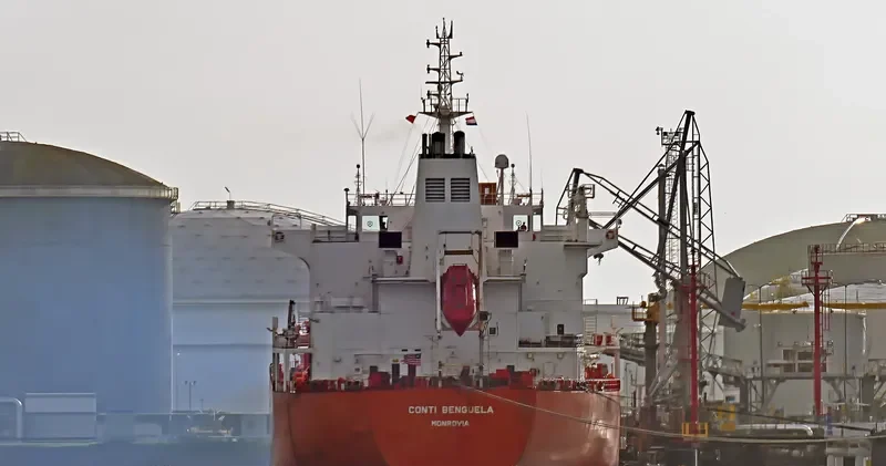 CONTI BENGUELA Tanker IMO 9391373 photo 8
