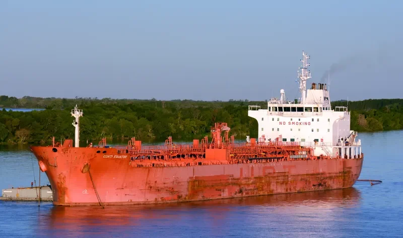 ISOLDE Tanker IMO 9391385 photo 2