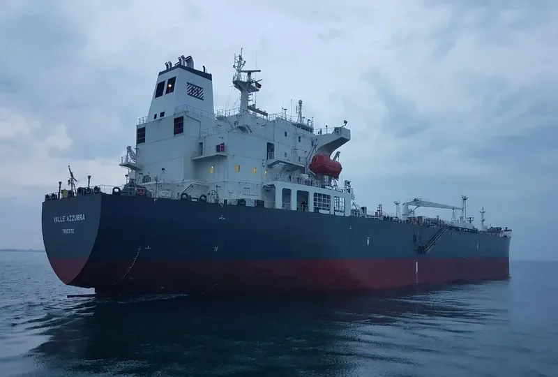 VALLE AZZURRA Tanker IMO 9391488 photo 8