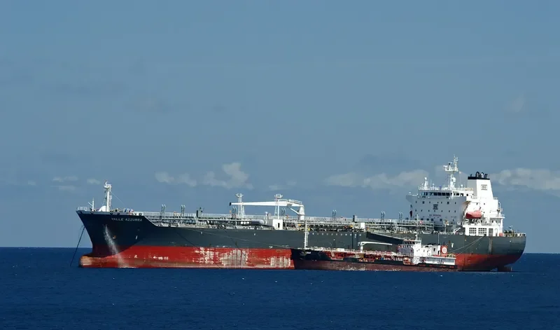 VALLE AZZURRA Tanker IMO 9391488 photo 9