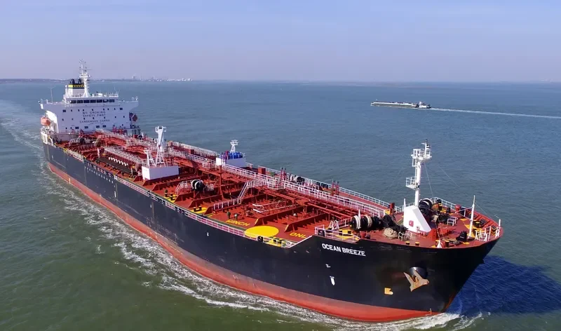 OCEAN BREEZE Tanker IMO 9391529 photo 2