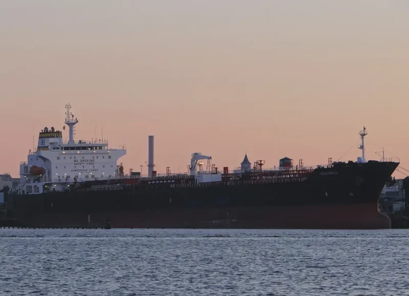 OCEAN BREEZE Tanker IMO 9391529 photo 8