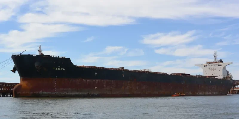 GRAND Tanker IMO 9391531 photo 2