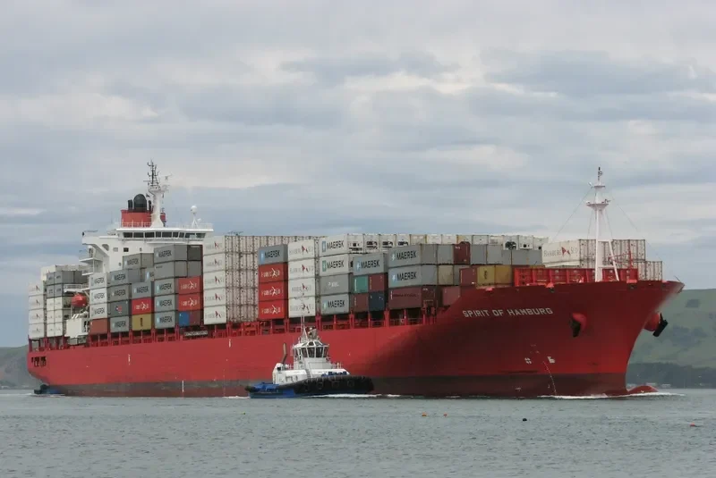 SPIRIT OF HAMBURG Container Ship IMO 9391660 photo 8