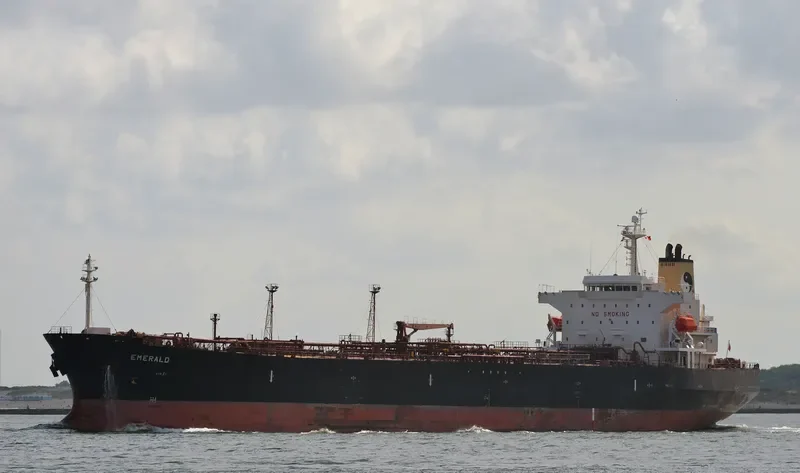 EMERALD Tanker IMO 9391945 photo 5