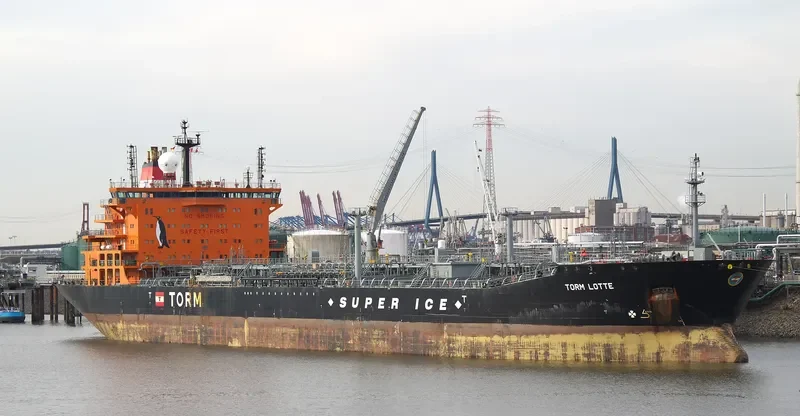 TORM LOTTE Tanker IMO 9392468 photo 8
