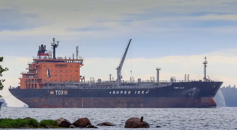 TORM LILLY Tanker IMO 9392470 photo 5