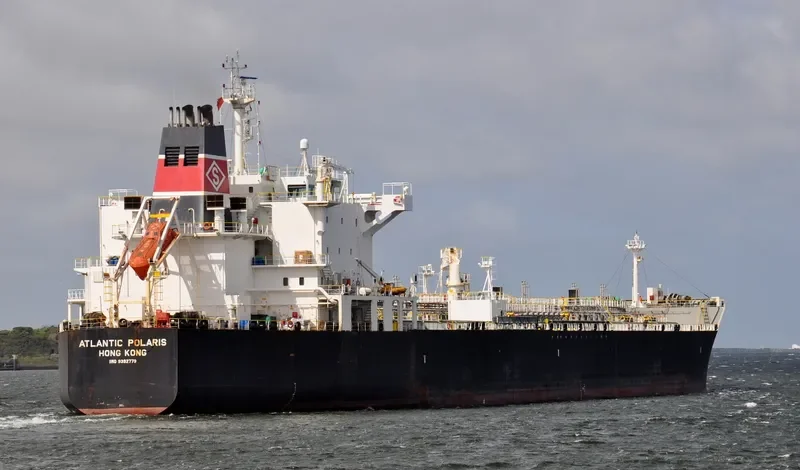 ATLANTIC POLARIS Tanker IMO 9392779 photo 4