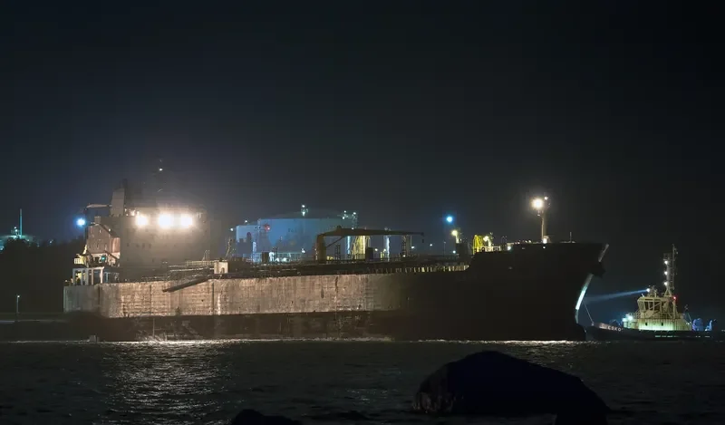 ALPINE MYSTERY Tanker IMO 9392808 photo 5