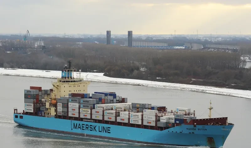 MAERSK BUTON Container Ship IMO 9392925 photo 5