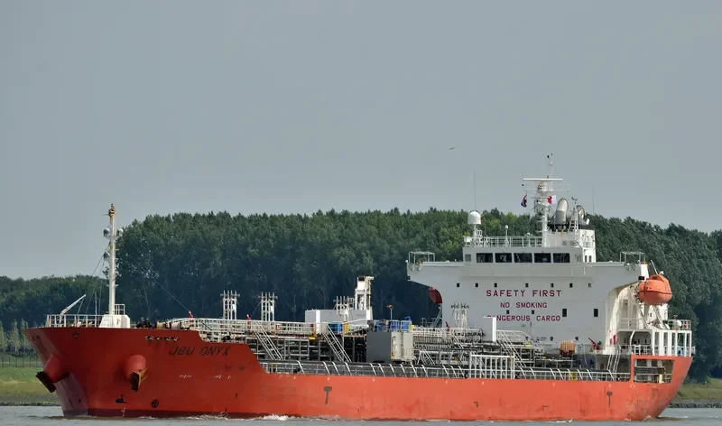 JBU ONYX Tanker IMO 9392999 photo 6