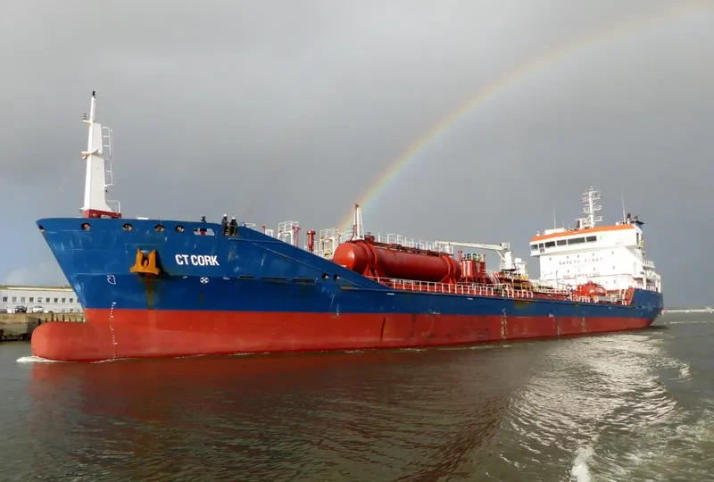 DERG Tanker IMO 9393060 photo 2