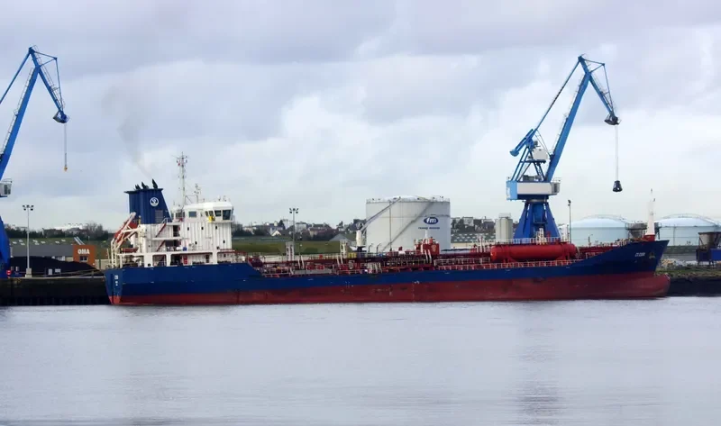 DERG Tanker IMO 9393060 photo 3