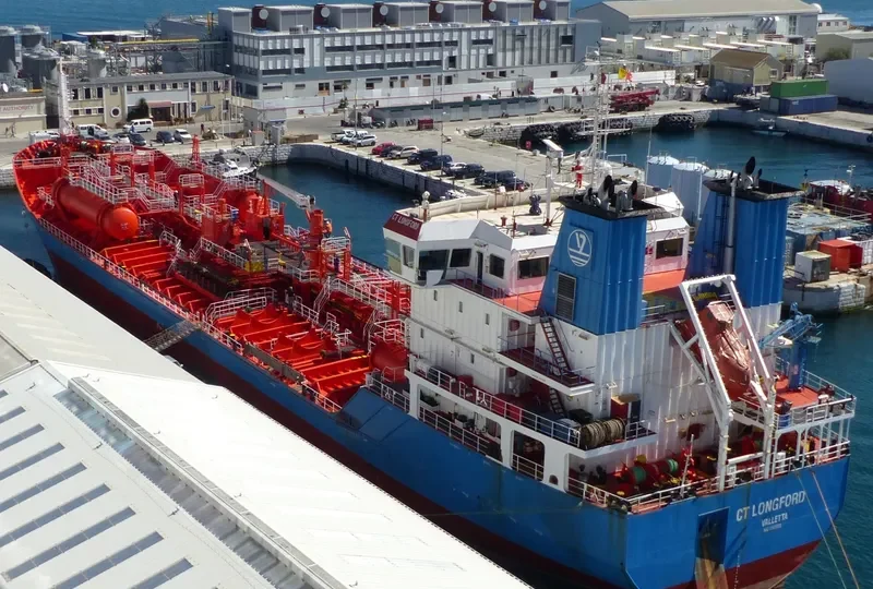 ERNE Tanker IMO 9393072 photo 4