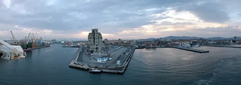 PORTO DI LIVORNO General Cargo IMO 9393113