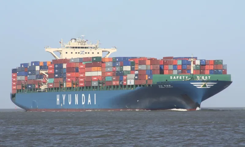 KOTOR BAY Container Ship IMO 9393319 photo 2